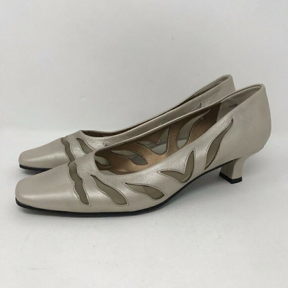 Vaneli Kitten Pumps Beige Metallic Leather 7.5 - Picture 4 of 9